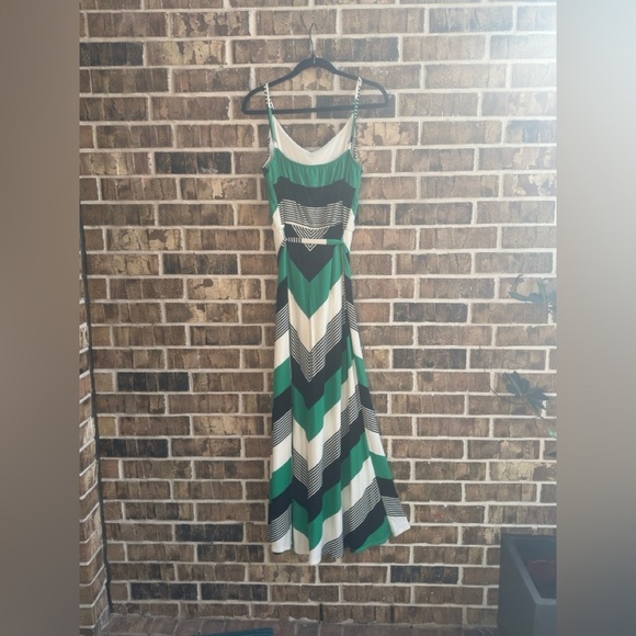 Neiman Marcus Green, Black, and White Chevron Maxi Dress - Picture 3 of 8